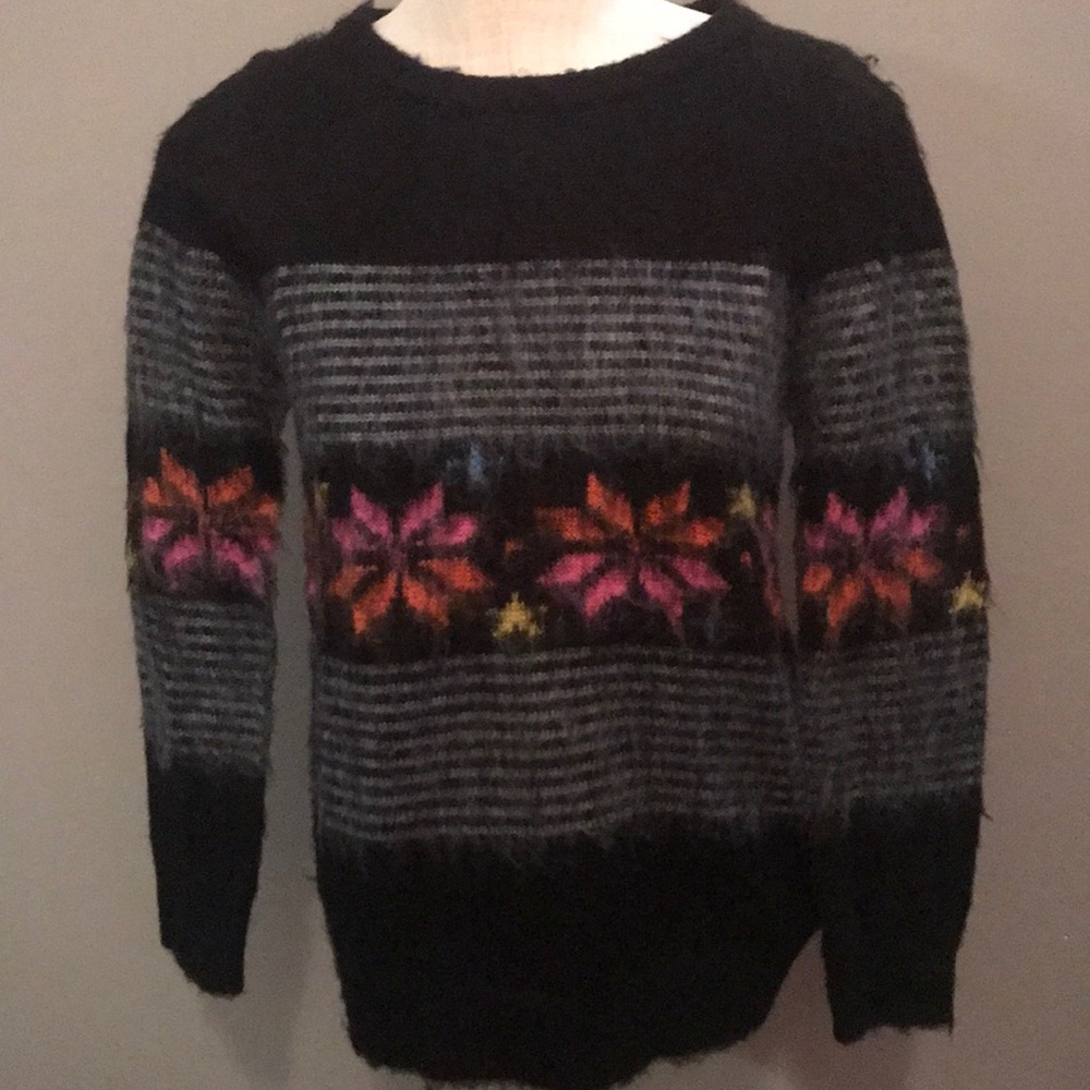 Taylor & Sage Fuzzy Sweater